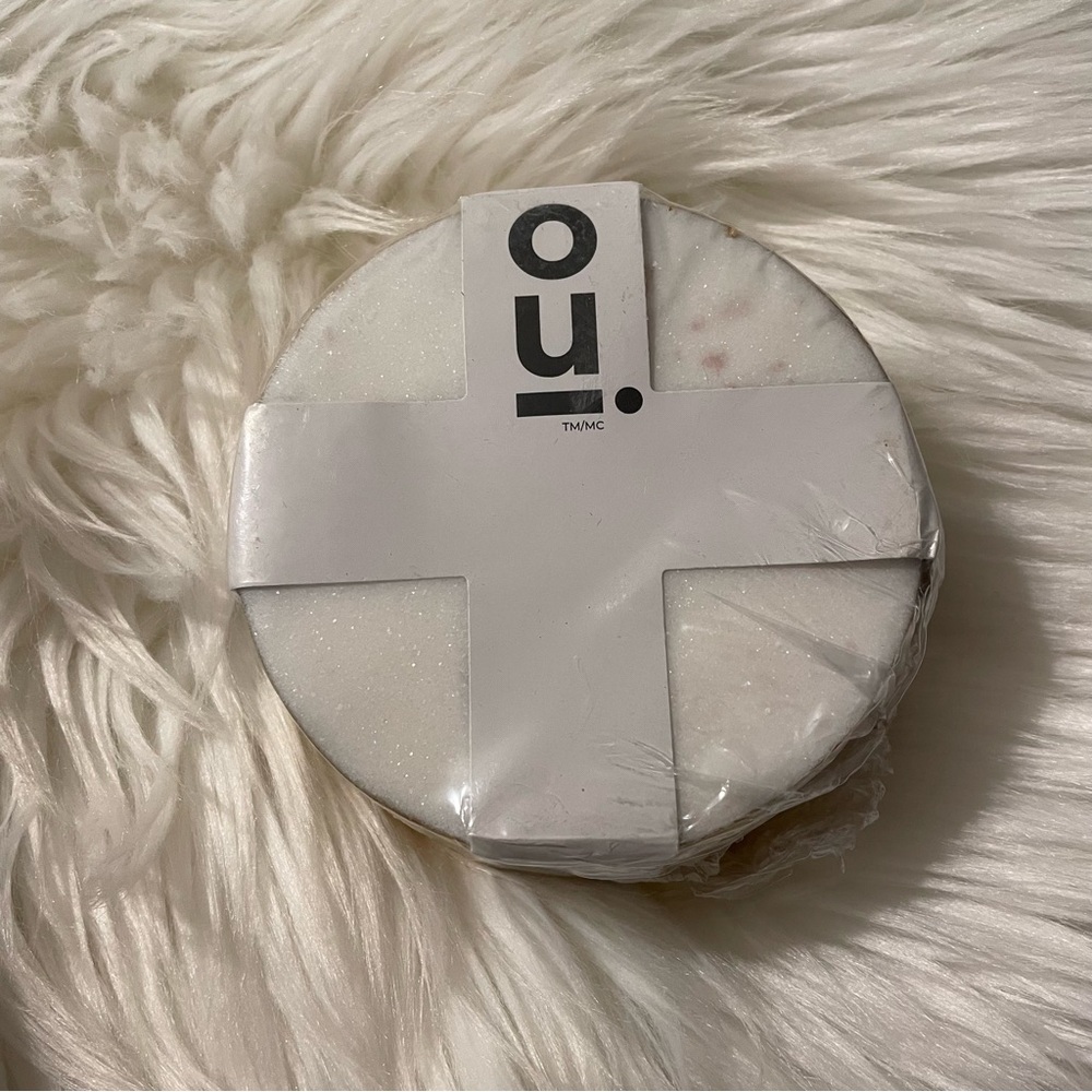 NEW OUI Studio Marble Round Coasters - Gold Edge - Set of 4 Set